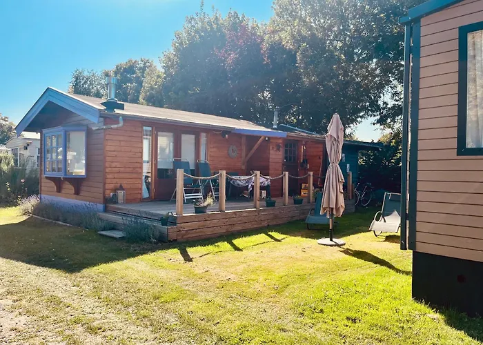 Lavendel Кемпинг *